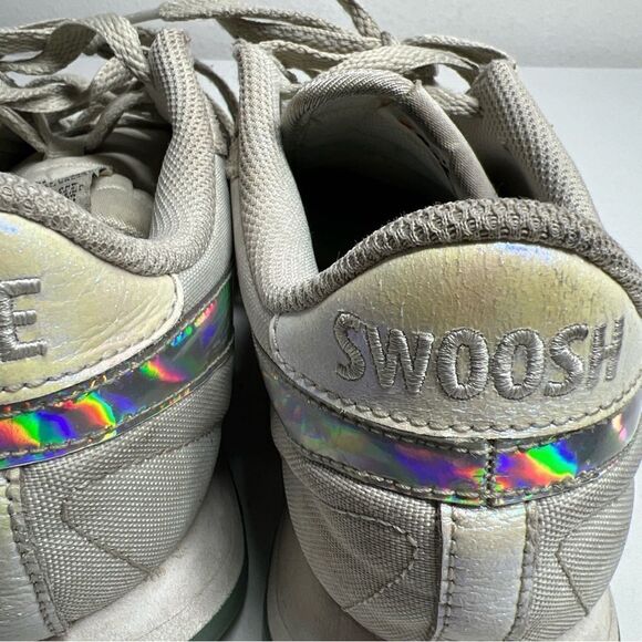 Women's NIKE 'Prelove OX Rainbow' Size 8 US Runners Beige - Picture 4 of 14